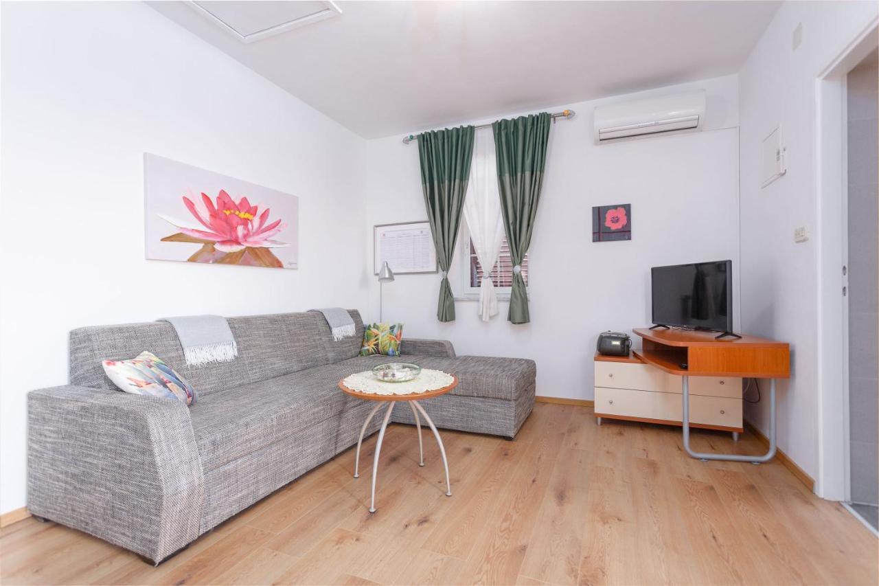Apartment Marko Kornić Екстериор снимка